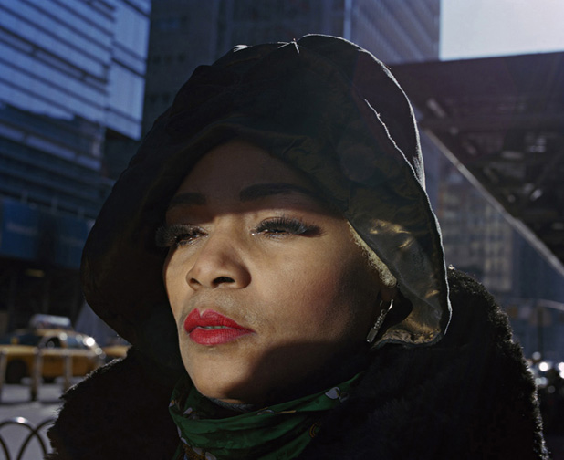 Caitlin Price shadows