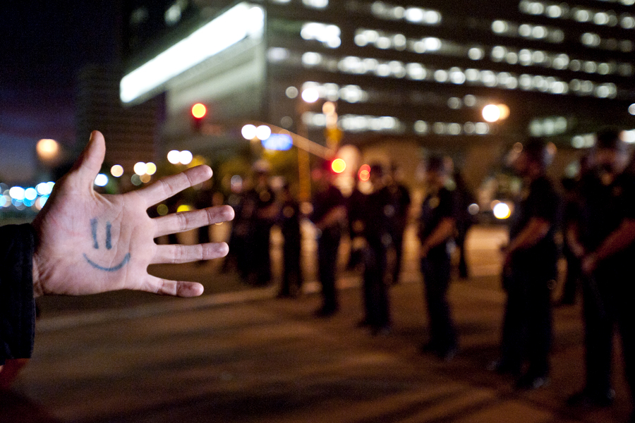 bilingual photojournalists