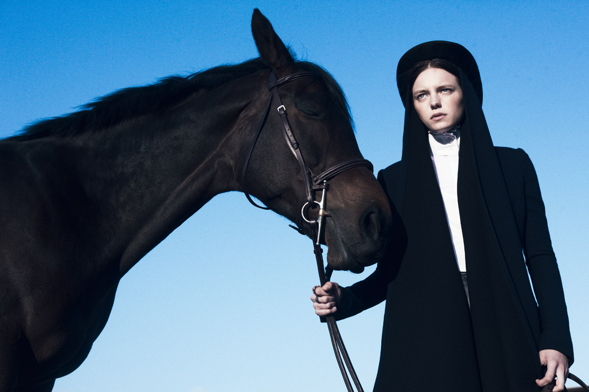 portrait photographers - Eliot Lee Hazel - one of the most unique portrait photographers