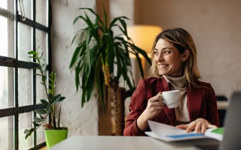 female poses featured image