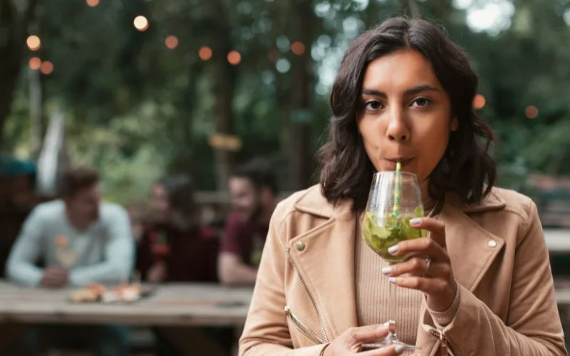 hiding elbows female poses