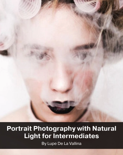portrait photography with natural light course by Lupe de la Vallina