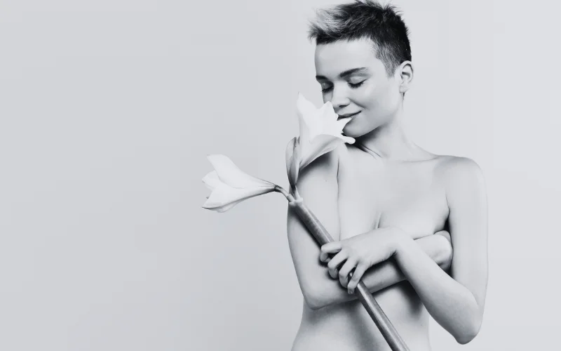 black and white nude photography