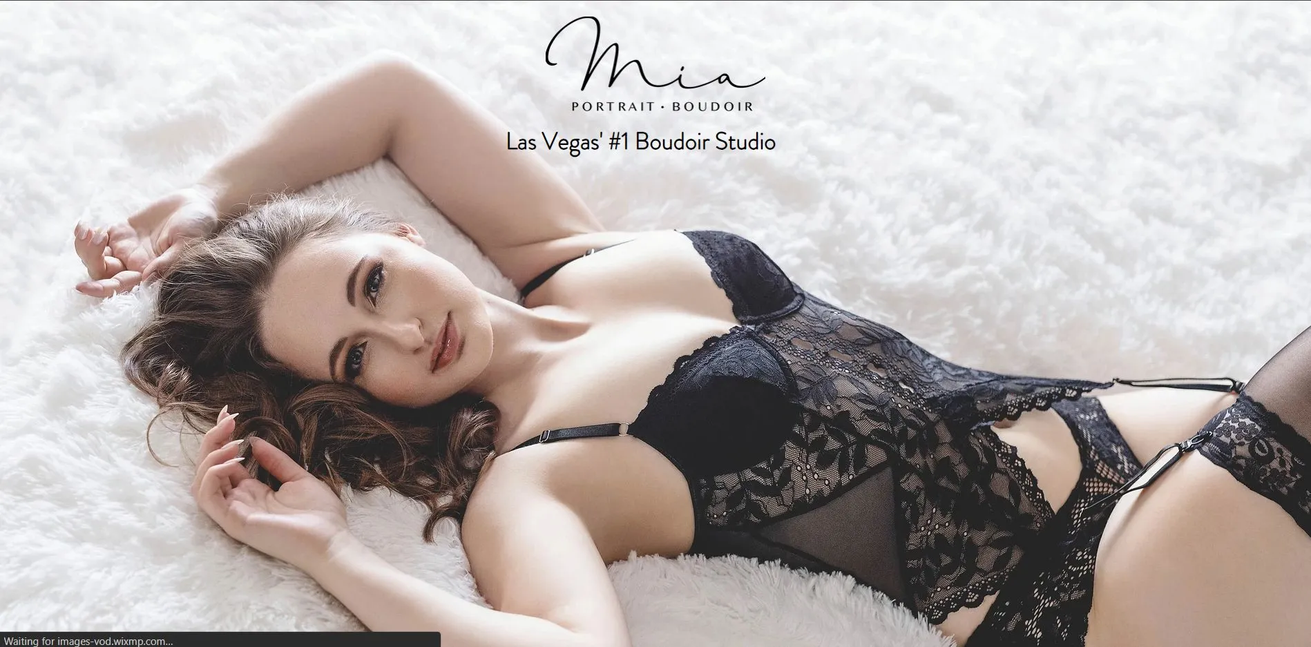 boudoir photographer, Boudoir By Mia Portrait