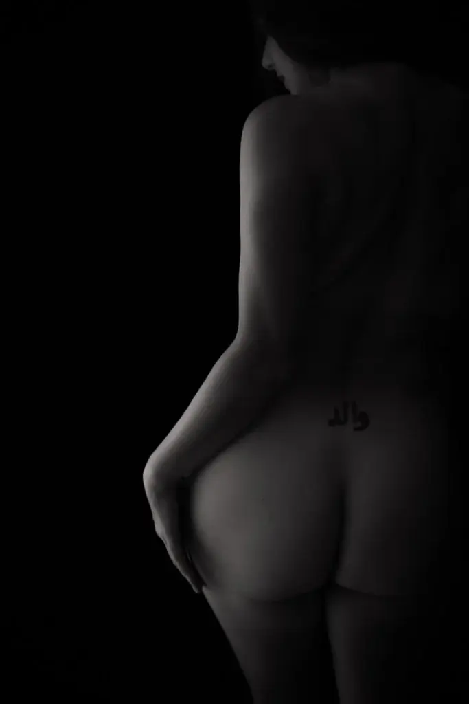 nudes in black and white