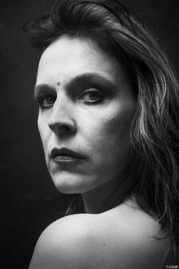 Lilith female nude photographer