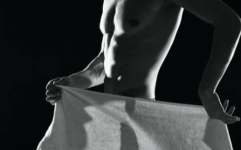 male nude photography with fabric
