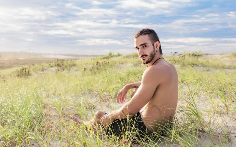 male nudes ideas, men nude ideas, positioning for male nude, nude poses men, nude poses for men, male nude photography poses, nude male art poses, nude male photography poses