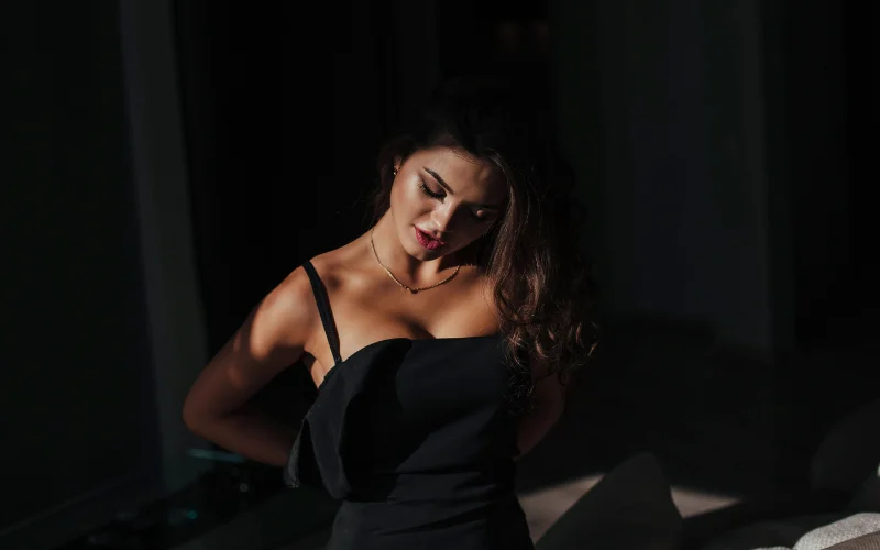 boudoir photography outfit ideas - hot bodycon dress