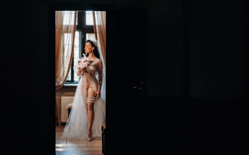 nude wedding picture, bridal nude images, bridal nude photoshoot, wedding nude images, wedding nude photo