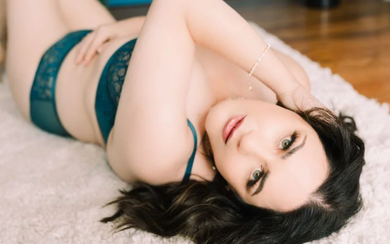 april's boudoir photography, female boudoir photograph