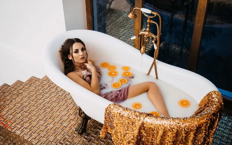 vintage bathtub nude
