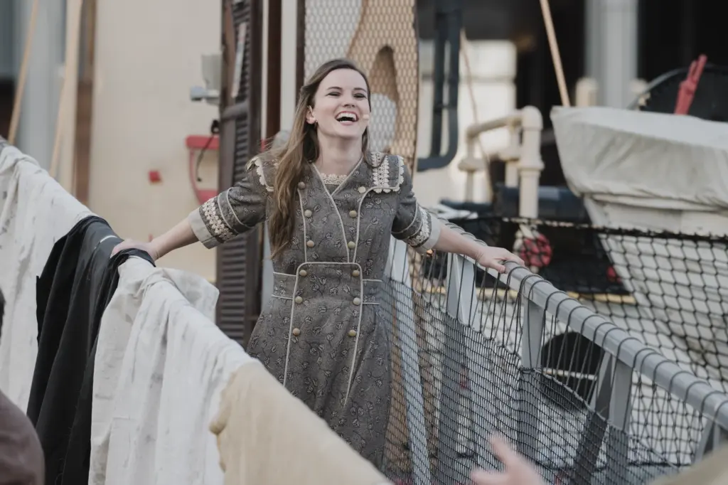 Women posing and smiling