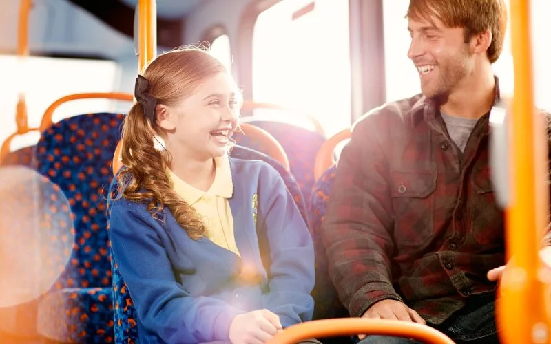 portrait of a small girl and her daddy by best portrait photographer-mark taylor