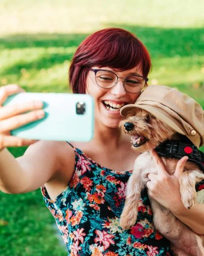 take a pic with your pet