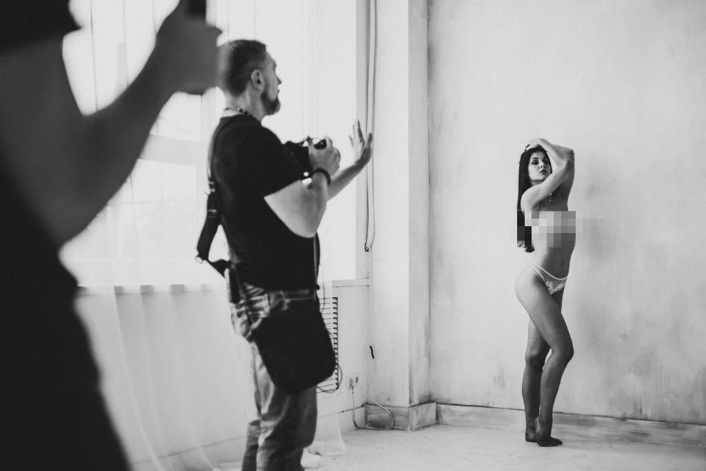 dan hecho nude photography course