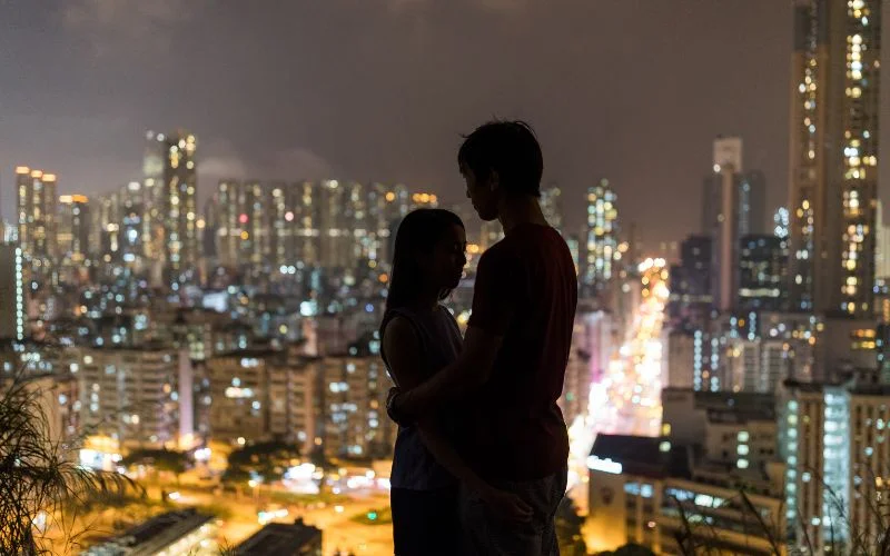 long exposure photo of a couple
