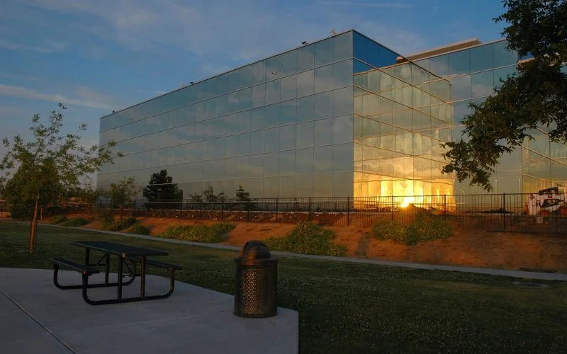 twilight magic in commercial real estate photography