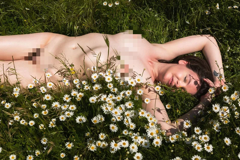 colorful nudes in nature | female nude photography