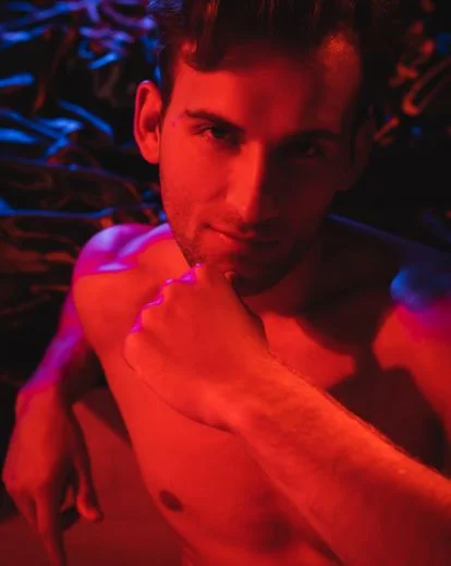 use some color and shine, men boudoir photography