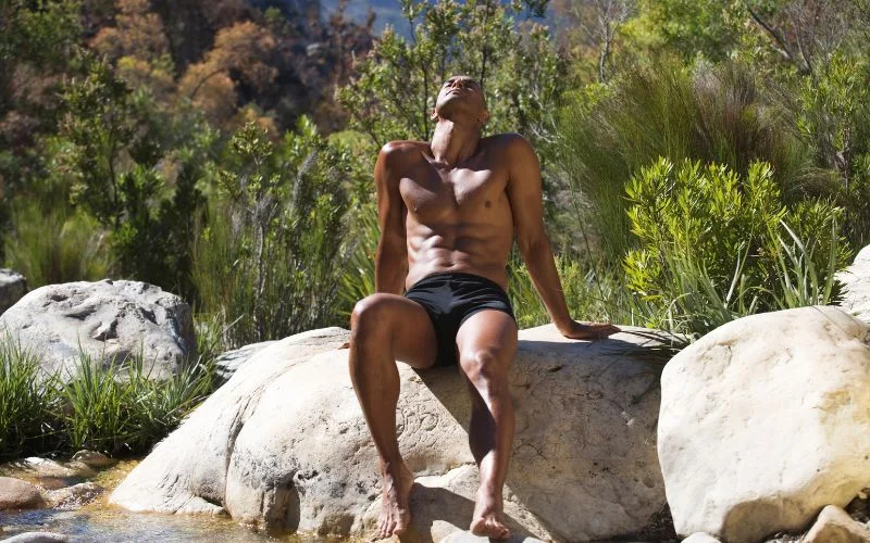 boudoir poses for men