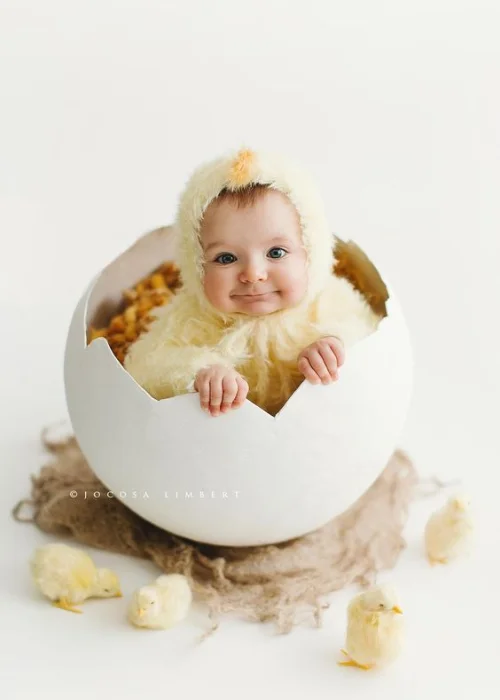 newborn easter photo idea