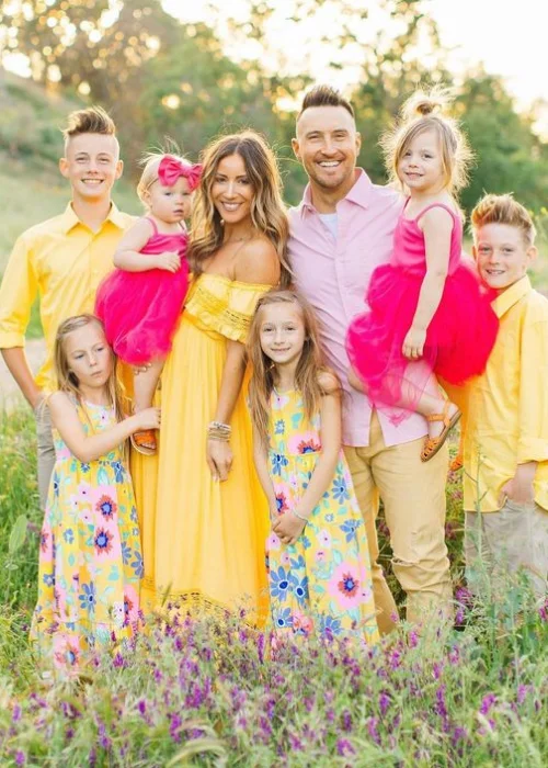 easter photoshoot with family