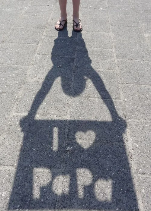 make a creative sign board