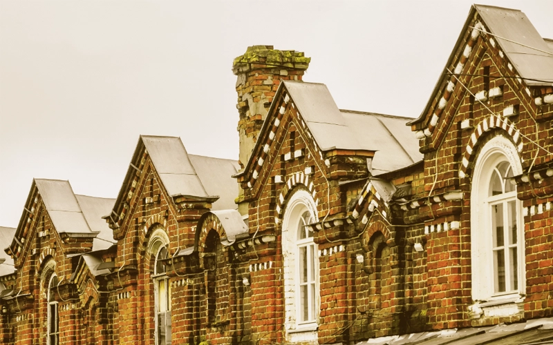 preview of the effect on a photo of rooftops