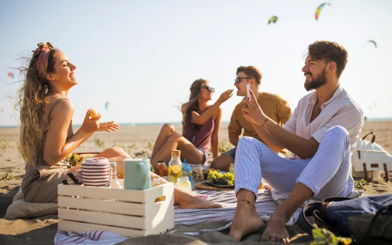 party ideas for labor day - beach picnic/party