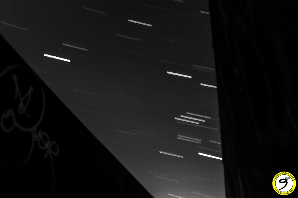 Stunning partial star trail photo