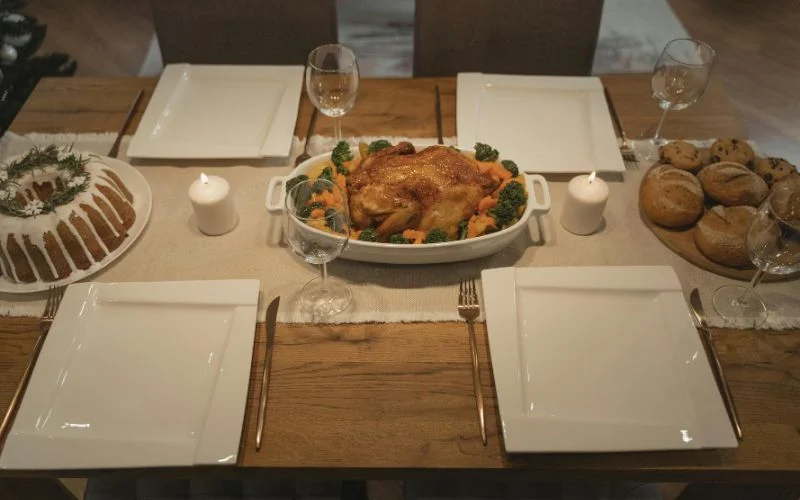 dinner table thanksgiving photo ideas