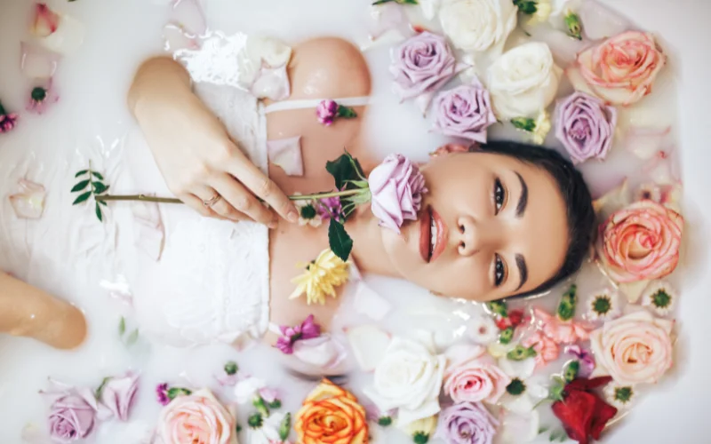 capture while enjoying a milk bath