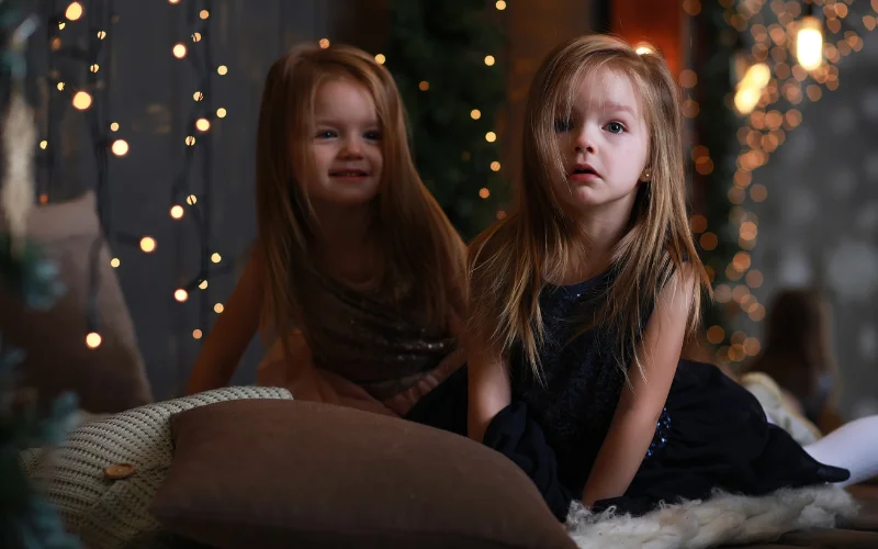 sisters photoshoot ideas, sister photoshoot ideas, sisters photoshoot ideas, sister poses for photoshoot, sisters photoshoot, sister photoshoot poses