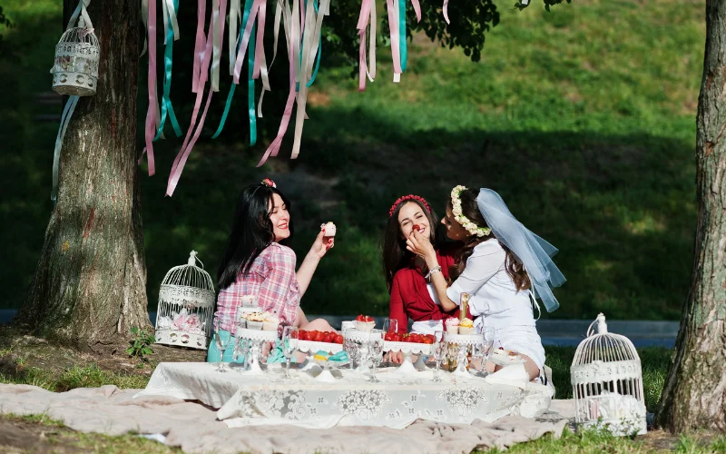 2 sisters photoshoot ideas at home, 3 sisters photoshoot ideas at home, 2 sisters photoshoot ideas, sister photoshoot ideas, sisters photoshoot ideas, sister poses for photoshoot, sisters photoshoot, sister photoshoot poses