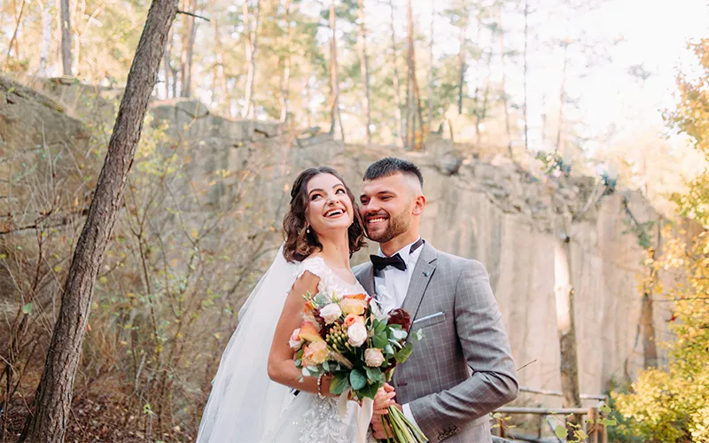 wedding photoshop actions, wedding overlays, best wedding photoshop actions, wedding lightroom presets, moody wedding presets, outdoor wedding presets, wedding color grading lightroom, wedding camera raw presets