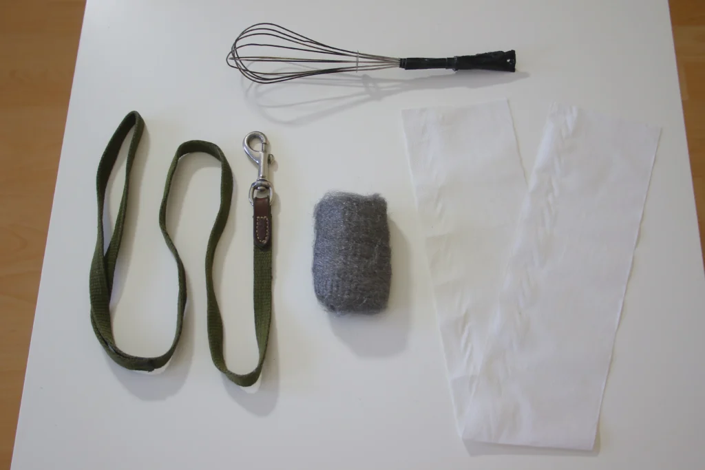 Step one in building steel wool device