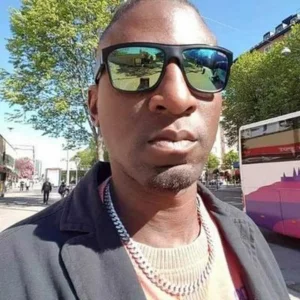 Nello Johnson - Skin retouching