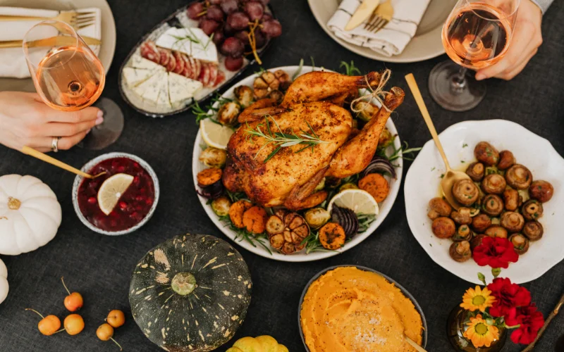 thanksgiving family photoshoot ideas