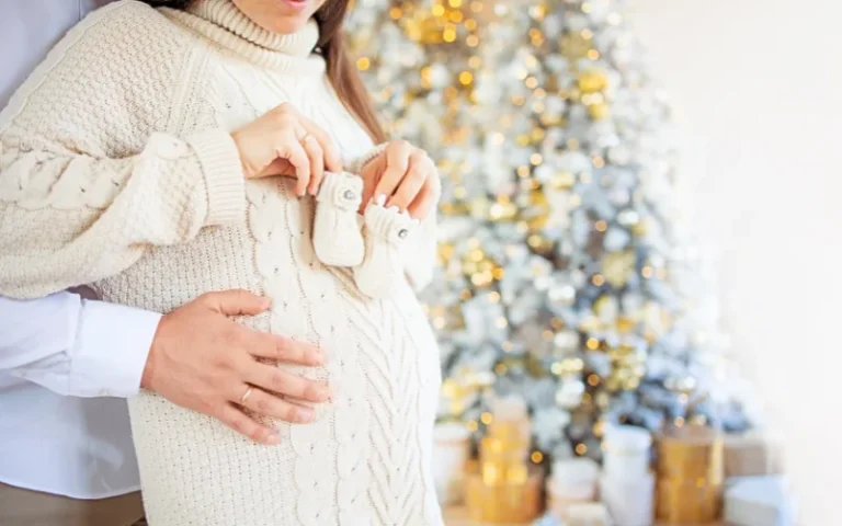 couples maternity photo ideas