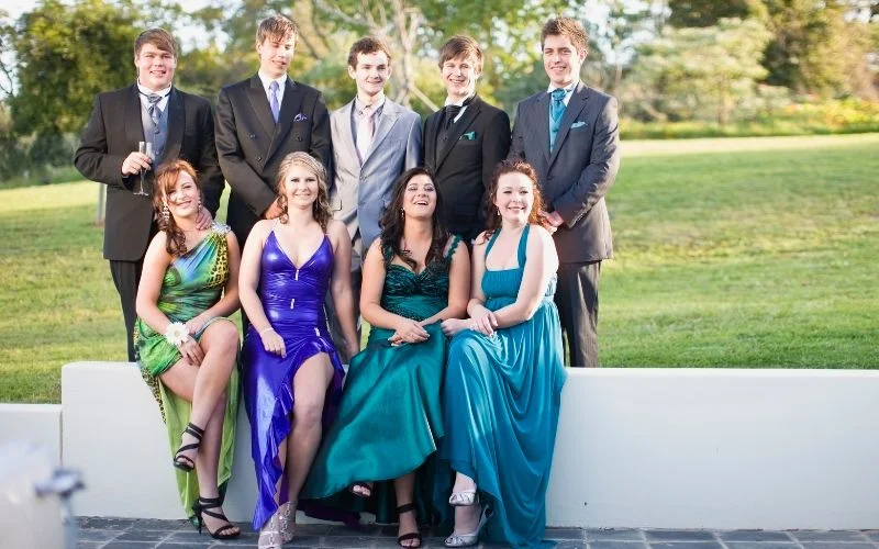 Group Prom Pose