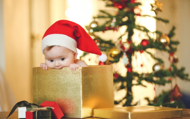 baby Christmas tree photoshoot ideas