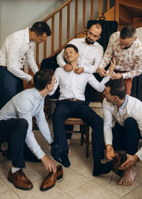 Helping the Groom Photo Ideas