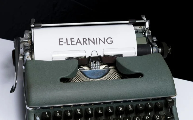 advantages of e-learning