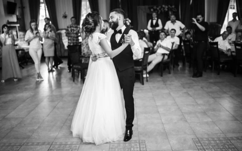 couple dance black and white photo