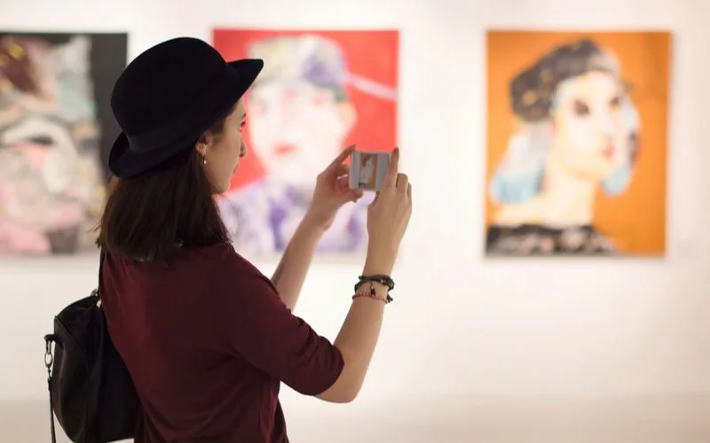 art gallery 21st birthday photoshoot ideas, 21st birthday photo idea, 21st birthday photoshoot outfit ideas, 21st birthday photoshoot themes, 21st birthday pic ideas, 21st birthday shoot idea, 21st birthday ideas photoshoot, photoshoot for 21st birthday