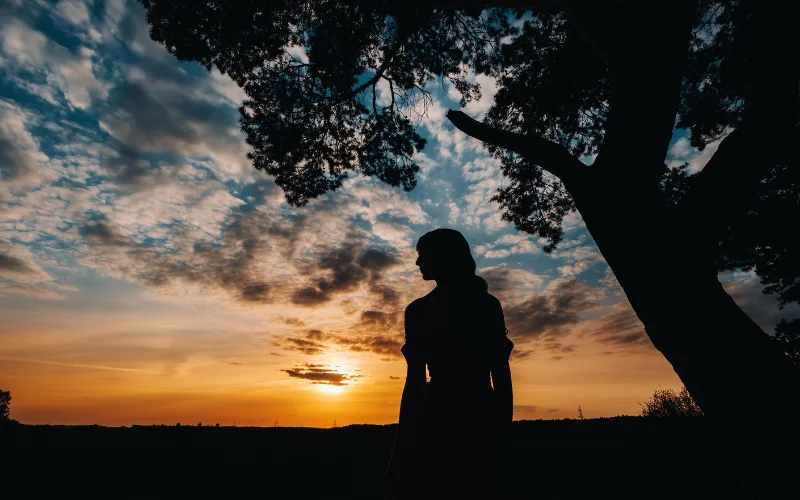 sunset spring photoshoot, spring sunset photoshoot, spring photoshoot ideas