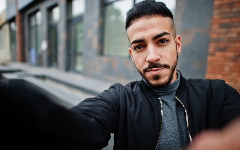 One of the best cute selfie ideas to convey a deep and introspective mood with a subtle yet powerful expression.