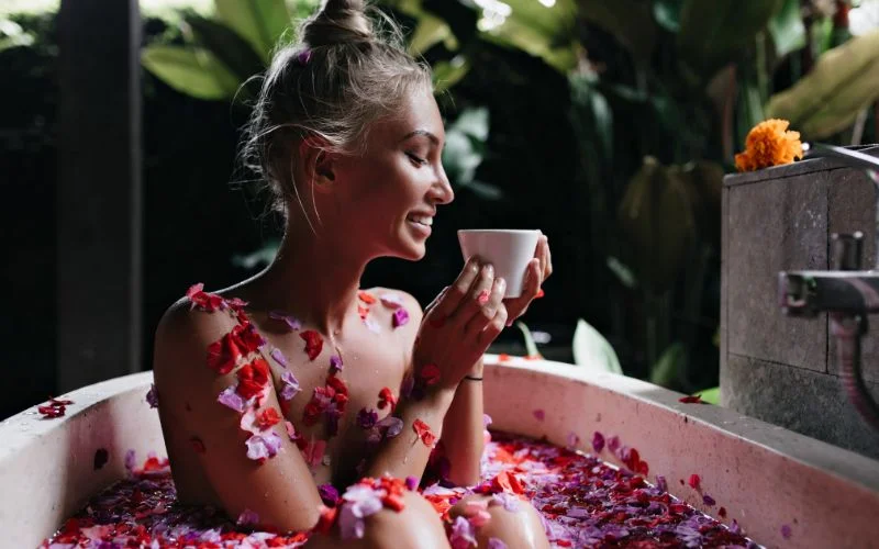 milk bath photoshoot at home