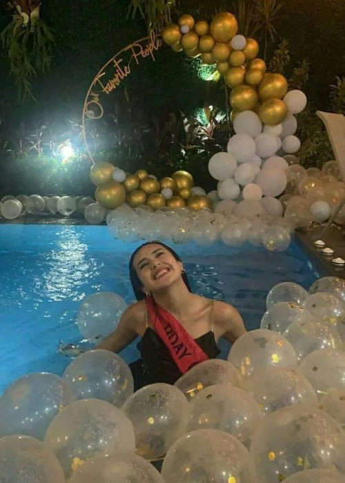 16th birthday photo ideas at a pool party, Sweet 16 glamour shoot, Sweet 16 birthday shoot